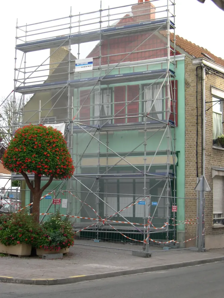 Façades peintes-travaux